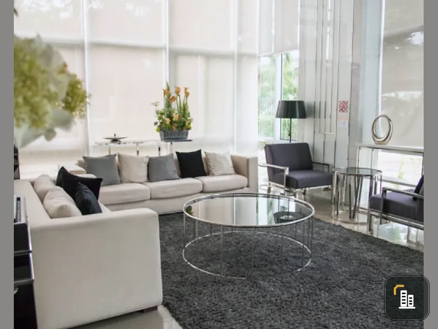 For sale in a good location, convenient to travel with an empty room, a new room, very spacious, must be at casa condo ratchada-ratchaphruek