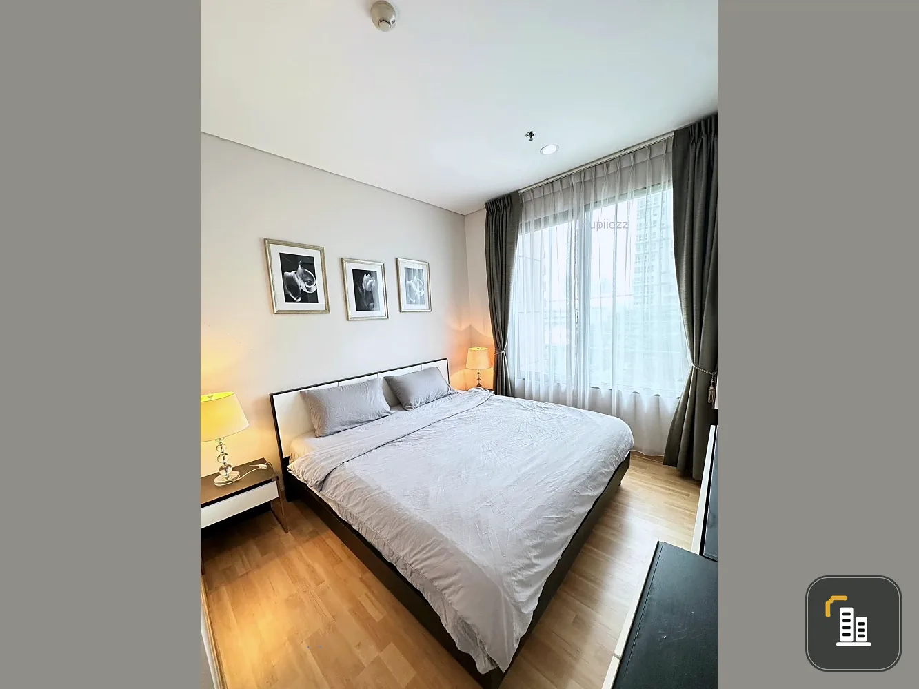 For rent!! Condo Villa Asoke, 8th floor, beautiful and very livable. Fully furnished, ready to move in. Reserve now!!