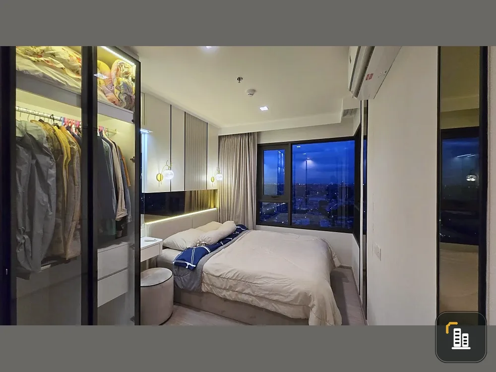 For sale: Life Sathorn-Sierra, Talat Phlu side view, no building blocking the view, no traffic noise, beautiful room, fully furnished, ready to move i