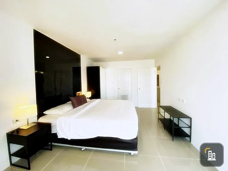 Condo for rent! The Waterford Diamond Sukhumvit 30/1, 42nd floor, beautiful room, fully furnished, ready to move in. Don't miss out!