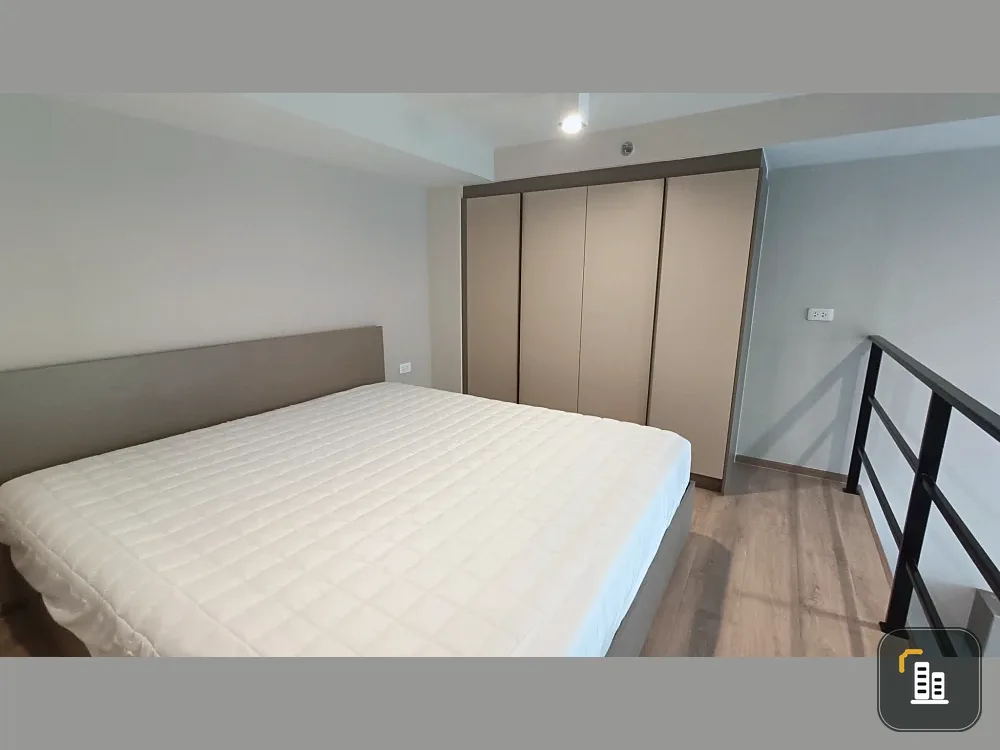 For rent: IDEO RAMA 9–ASOKE, 30th floor, fully furnished, ready to move in. If interested, hurry and reserve now, don't delay.