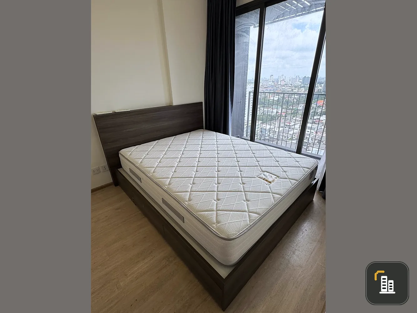 Centric Ratchayothin for sale, ready to move in, fully furnished, high floor, north-facing room, reserve now.