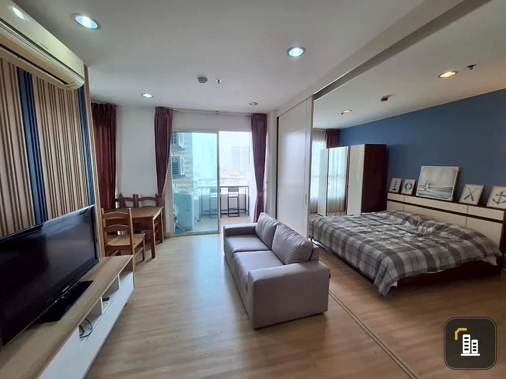 For rent: The Light House Sathorn-Chareonnakorn, 18th floor, great view, fully furnished room, reserve now, don't miss out!