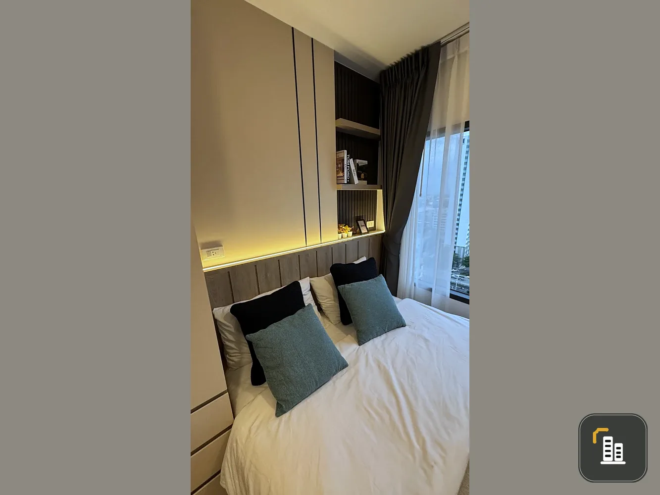 For rent: The Livin Ramkhamhaeng, a nice room, high floor, fully furnished, just bring your bags+++