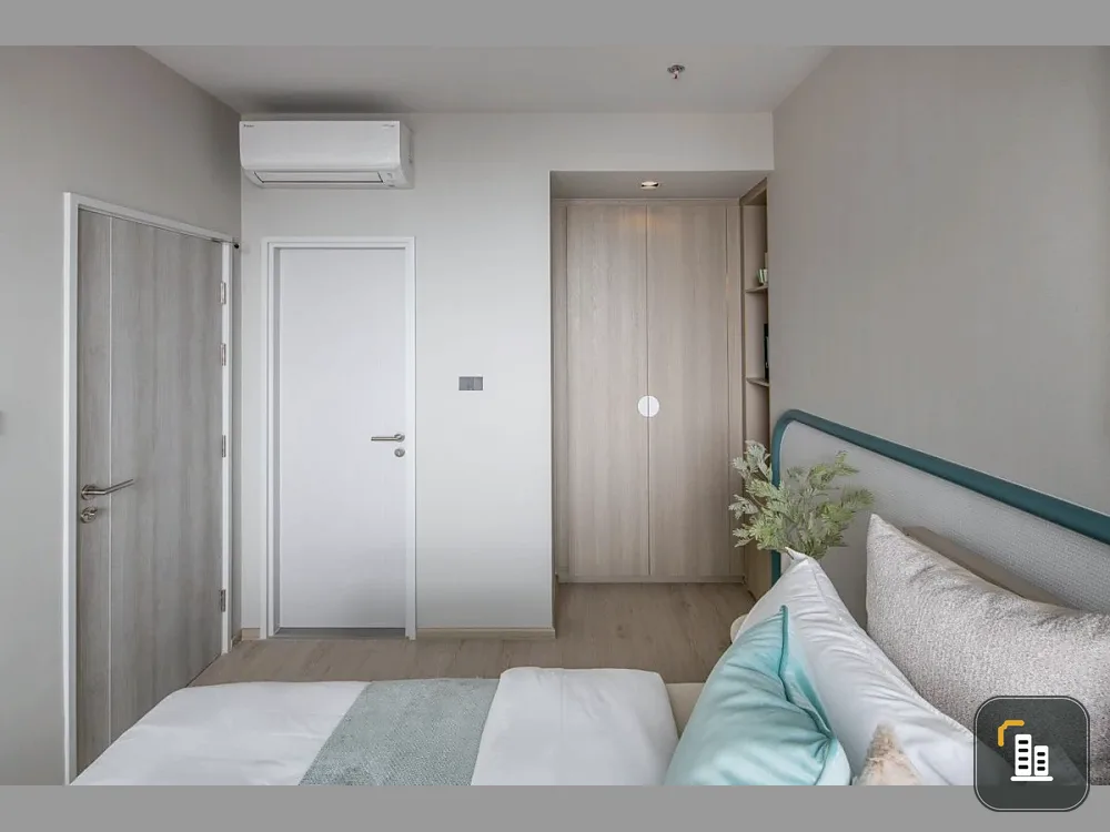 Down payment sale Reference Sathorn - Wongwianyai, nice room, good price, reserve now, don't miss out!