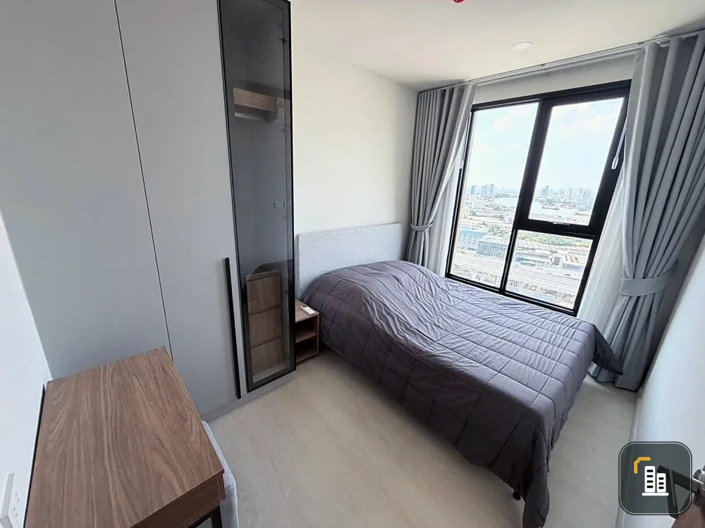 For rent: NUE RIVEREST Ratburana, 31st floor, stunning Chao Phraya River view. Fully furnished with appliances, ready to move in. Book now!