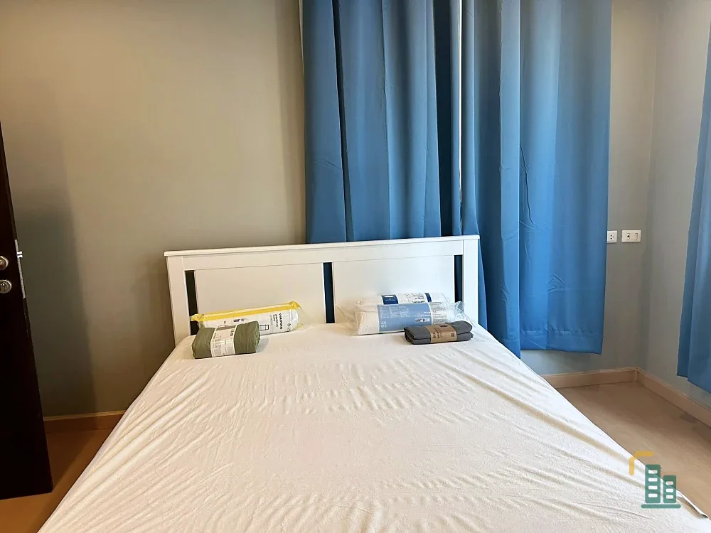 For rent: The Address Sukhumvit 42, a large, comfortable room with plenty of usable space. Hurry and reserve now! Don't miss out!