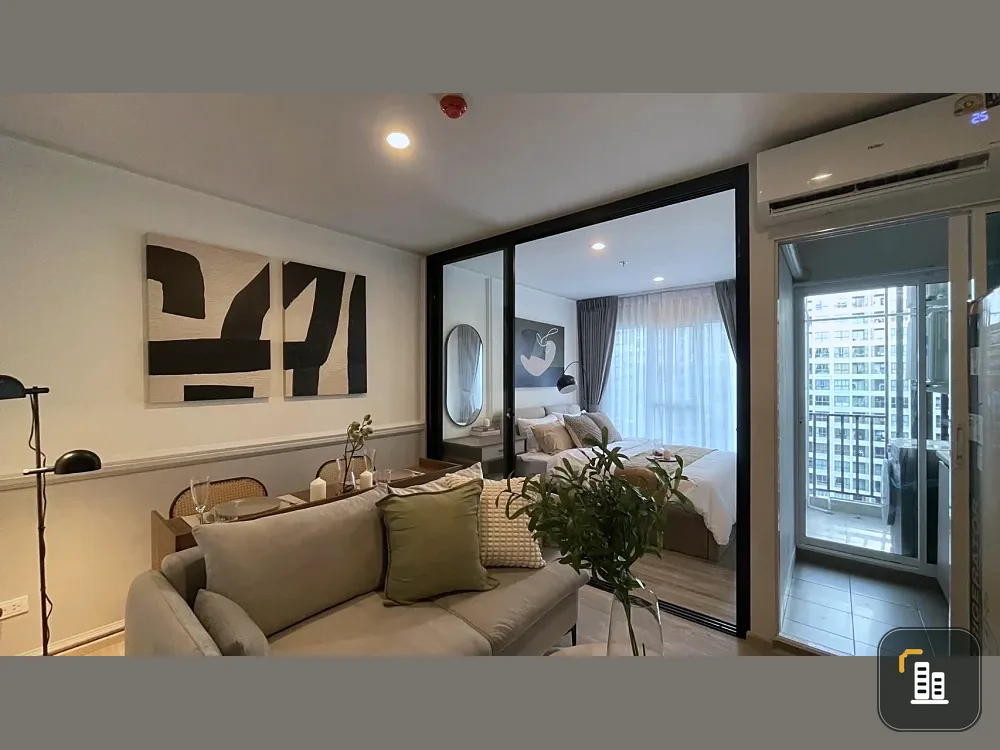 For rent Regent Home Bangna, separate room, fully furnished, complete with electrical appliances. Hurry and reserve before you miss your chance.