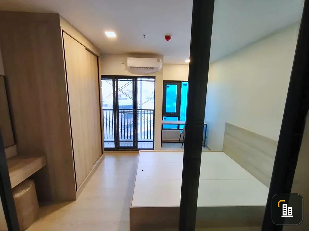 Down payment sale FLO by Sansiri, north-facing room, good location, fully furnished, Chao Phraya River view, reserve now!