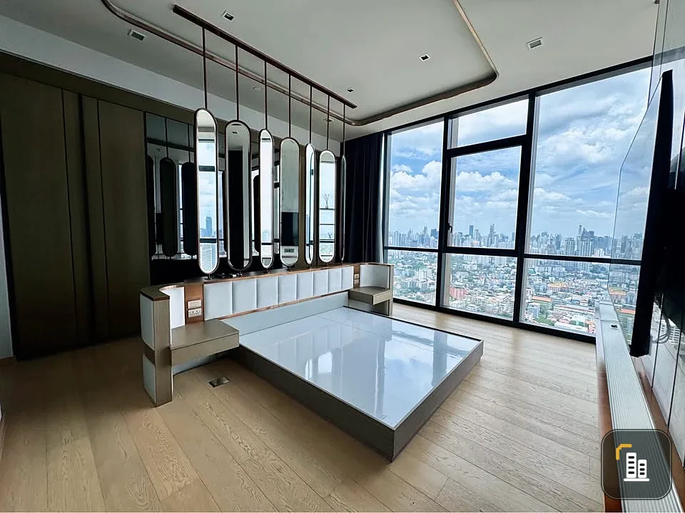 For rent: The Monument - Thonglor, spacious room, comfortable living, elegantly decorated, high floor, fully furnished, hurry and reserve now before i