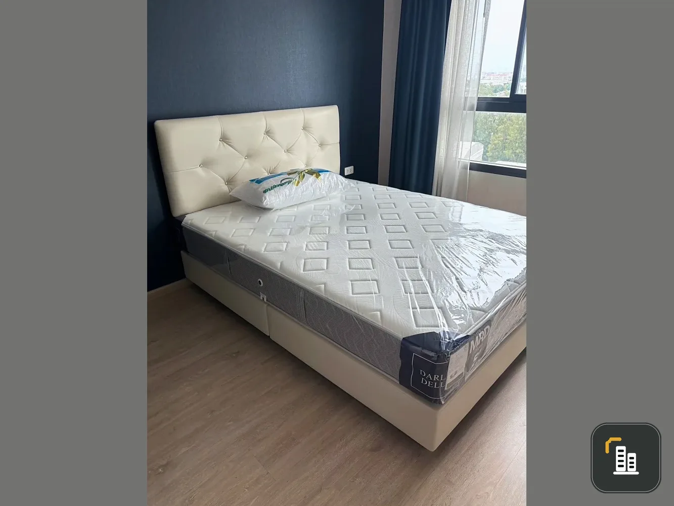 For sale condo Ideo New Rama 9, ready to move in, fully furnished, complete with electrical appliances, come and own it today.