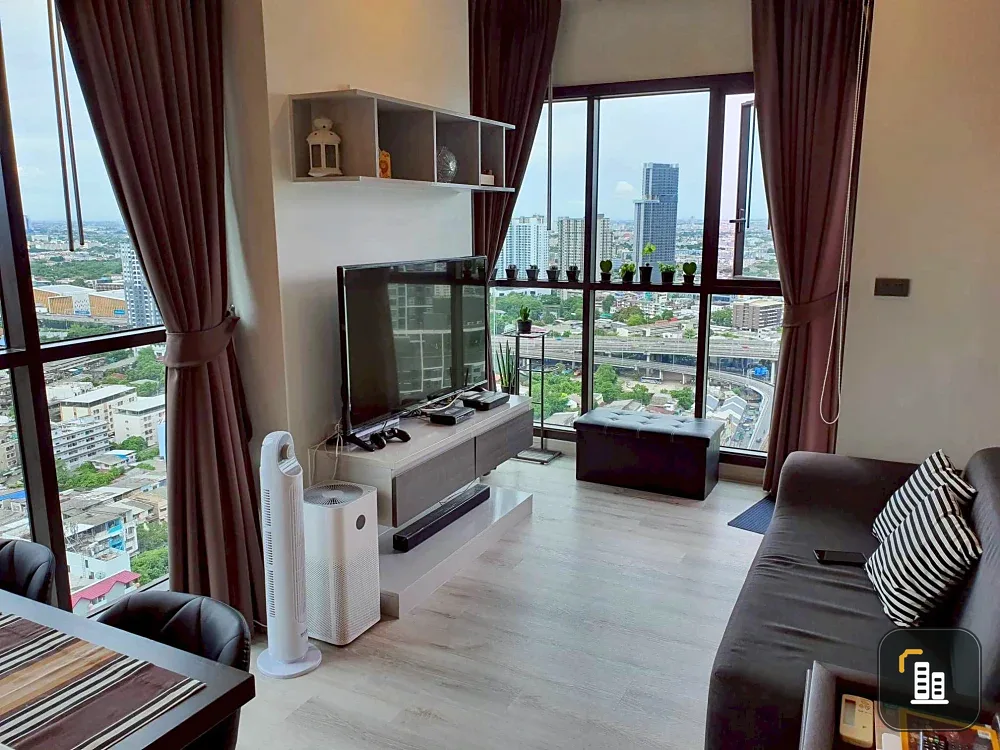 Urgent sale, WYNE Sukhumvit, corner room, 29th floor, Panorama view, full facilities, reserve now.