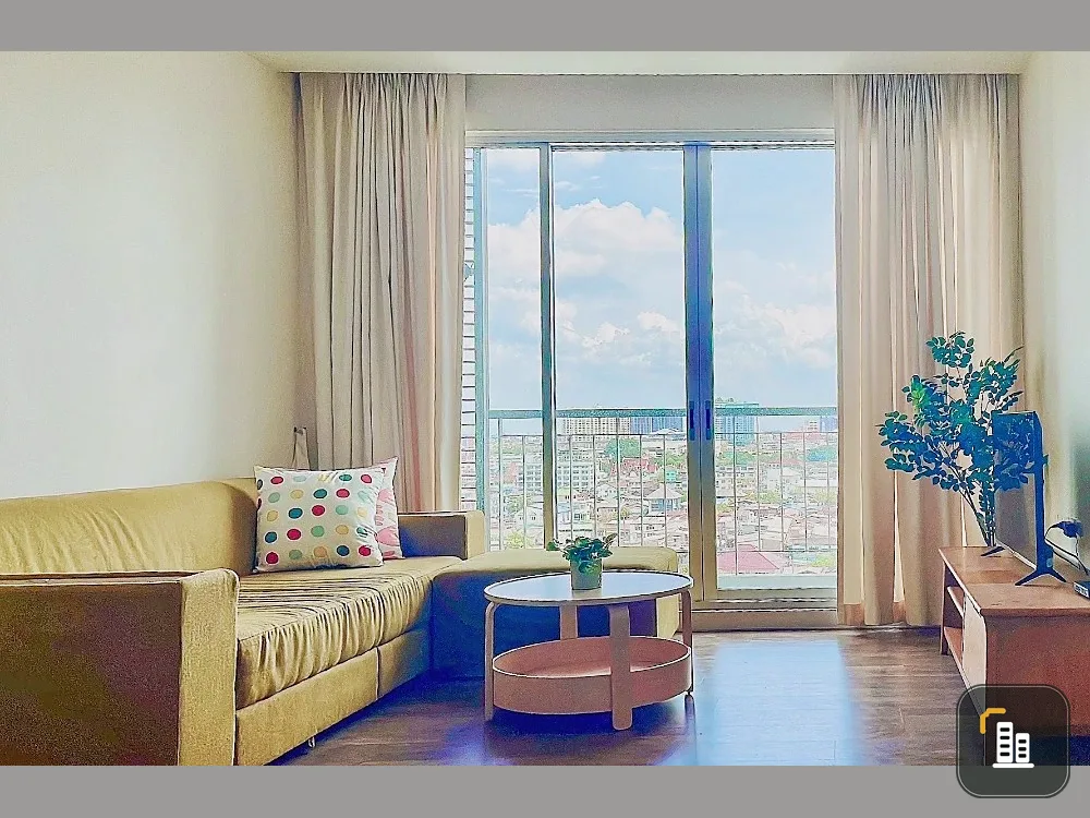 For rent: The Room Sathorn-Taksin, 11th floor, swimming pool view, airy, fully furnished, reserve now, hurry!