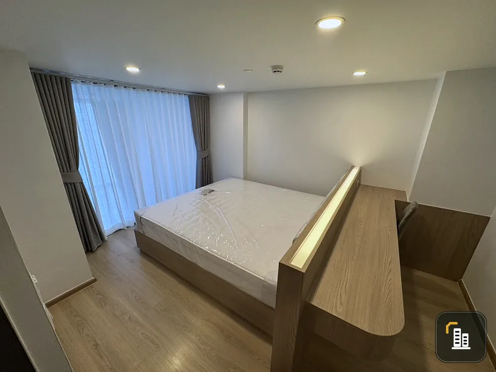 For rent!! Life Rama 4 - Asoke, beautiful unit on the 33rd floor, fully furnished, ready to move in! Don't miss out!!