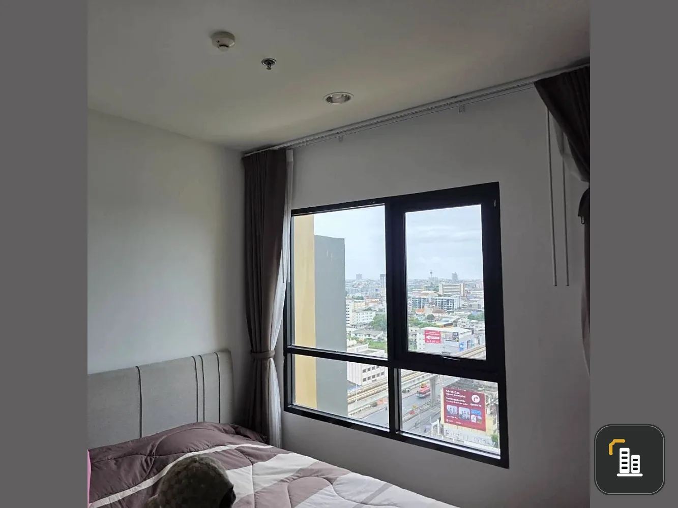 For sale: Niche MONO Sukhumvit Bearing, spacious room, comfortable living, high floor, reserve now.