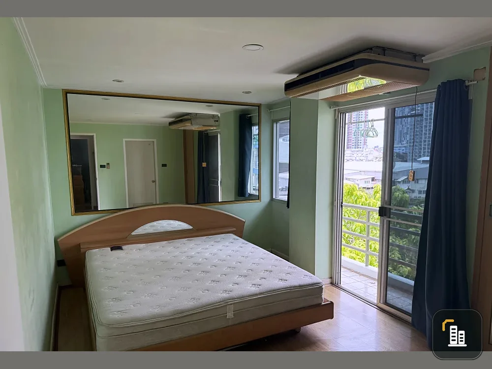 Urgent sale!! Condo at The Waterford Rama 4, 5th floor, fully furnished, ready to move in! Don't miss out!!