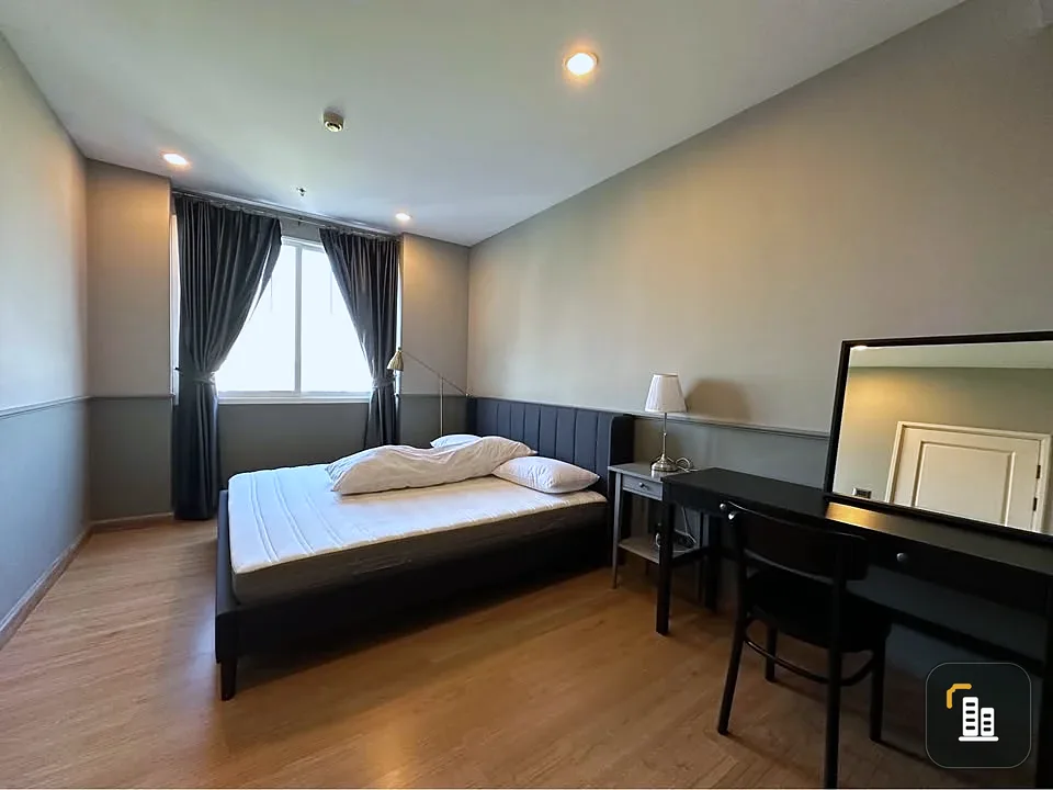 For sale: Supalai Wellington, built-in throughout the room, fully furnished, great view, airy, spacious, ready to move in, just bring your suitcase.