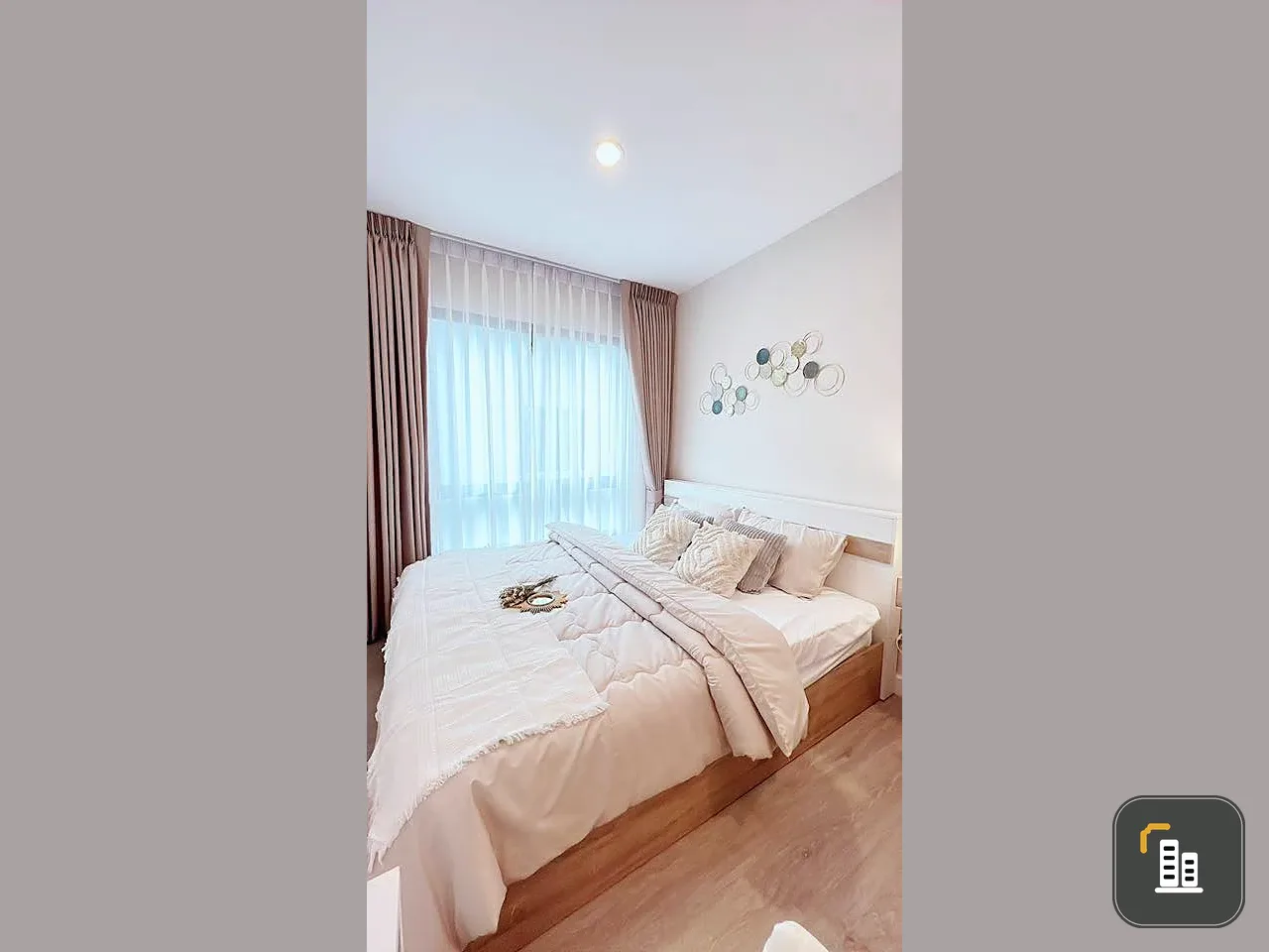 For rent: The Sky Sukhumvit, nice room, high floor, fully furnished, reserve now.