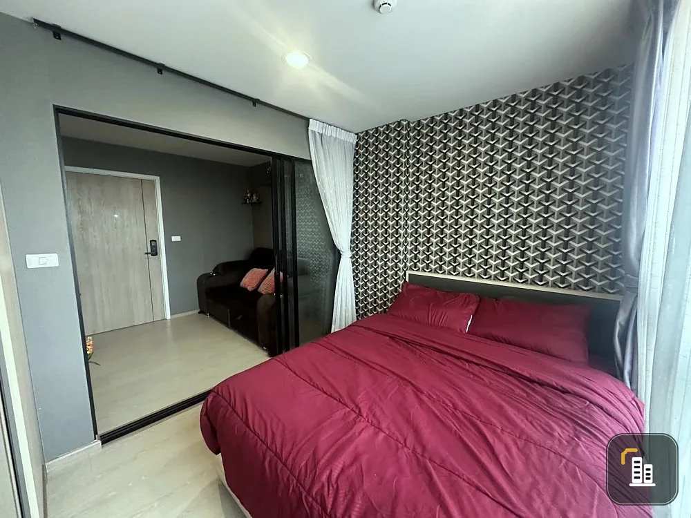 For sale: The Excel Khu Khot, 1 bedroom, 1 bathroom, fully furnished, with quality wallpaper. Don't miss out!