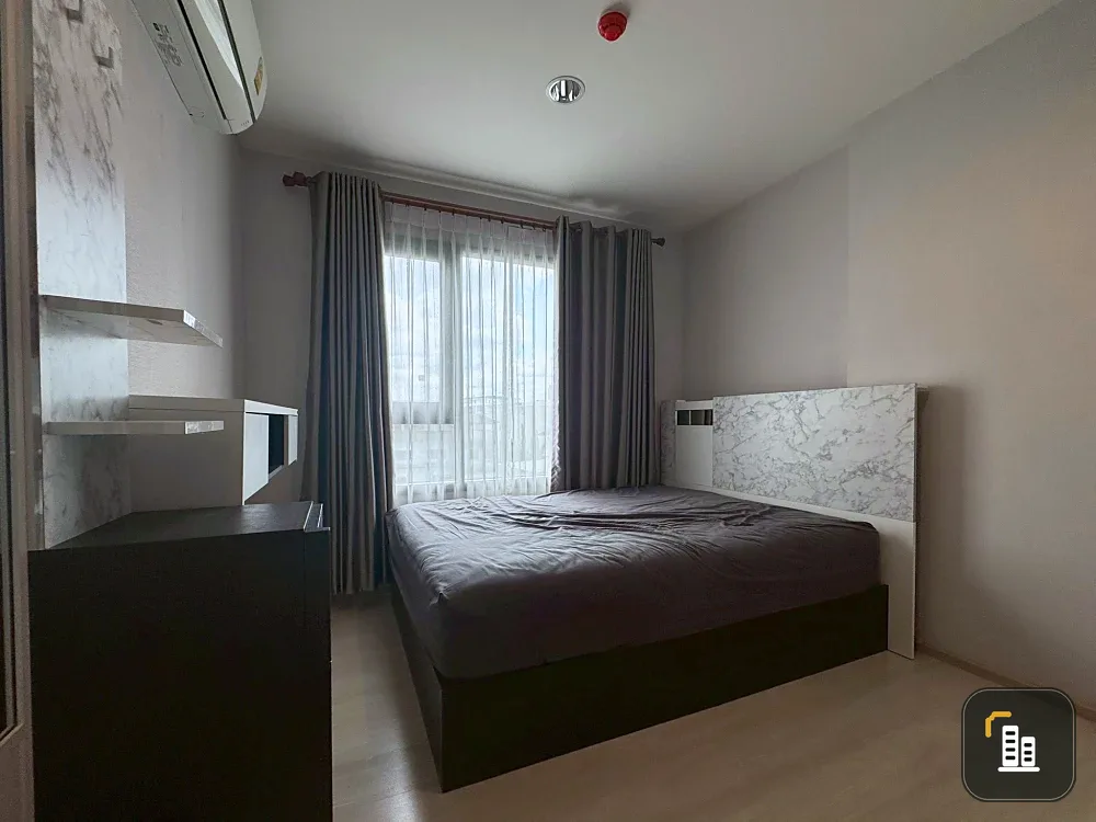 Condo for sale at Life Pinklao. Ready to move in. Fully furnished and equipped. Great for personal use or investment. Hurry and reserve now. Don't del