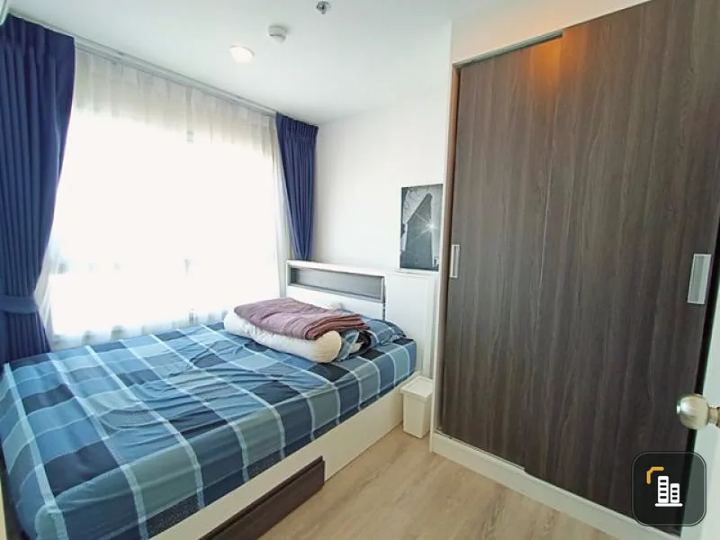 Condo for sale, Chewathai Petchkasem 27, spacious room, fully furnished, ready to move in Complete electrical appliances. Don't miss it. Book now.