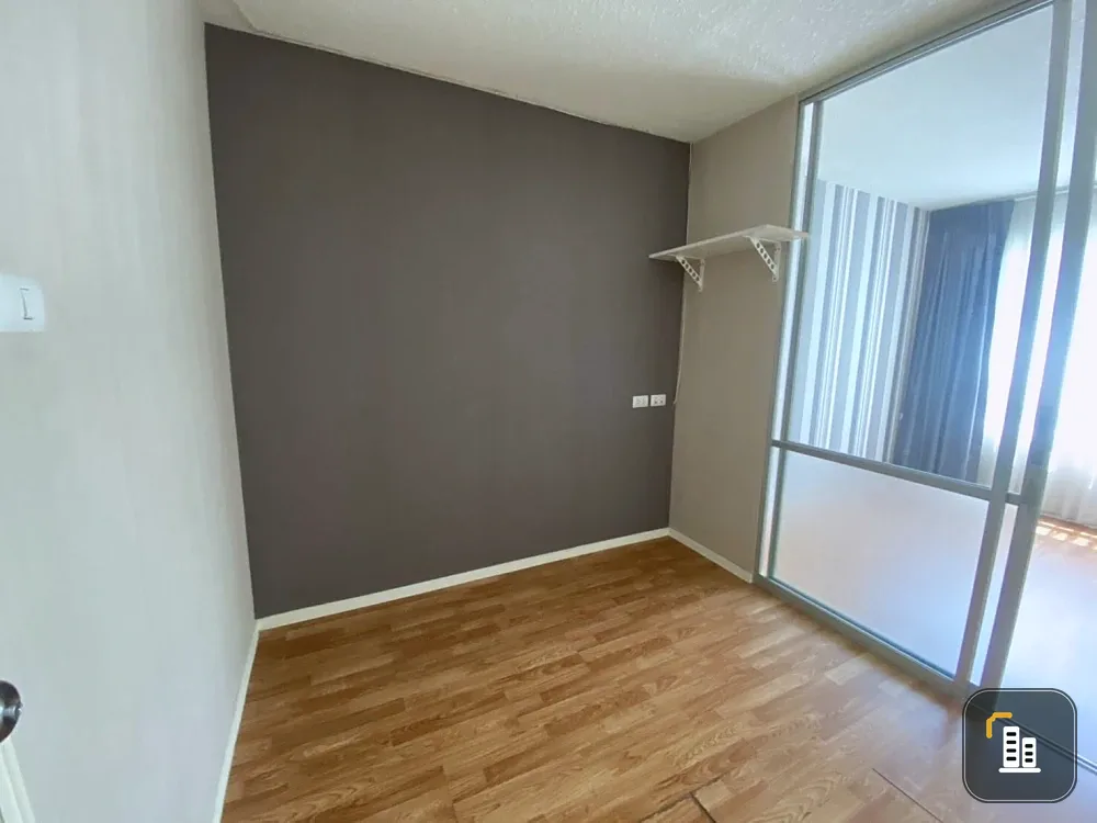 For sale: Lumpini Ville Onnut - Ladkrabang 2, empty room. Room decorating enthusiasts shouldn't miss this. Good location. Reserve now.