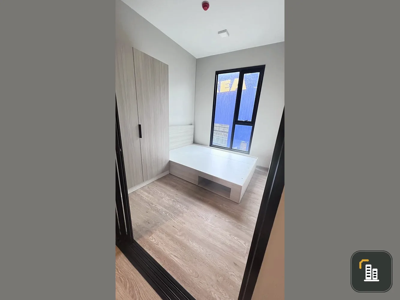 Plum Condo New West for sale, ready to move in, fully furnished, just bring your bags.