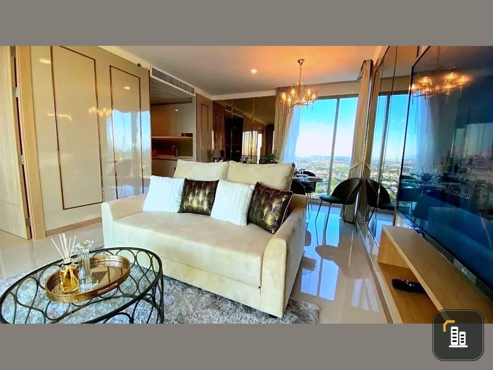 For sale: The Riviera Jomtien Pattaya, 39th floor, corner room, fully furnished, nice to live in, reserve now, urgent!