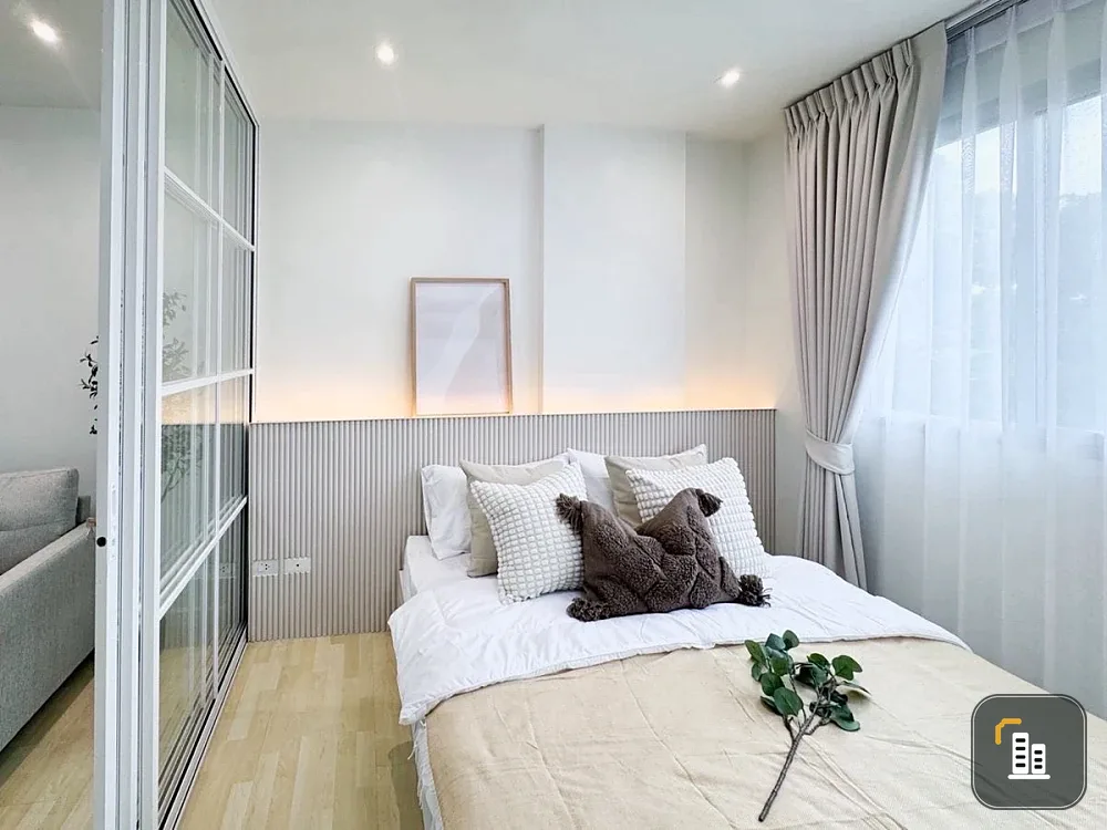 Dcondo Charan-Bangkhunnon for sale, a lovely room, beautifully decorated in a cool tone, comes with complete furniture, don't miss it.