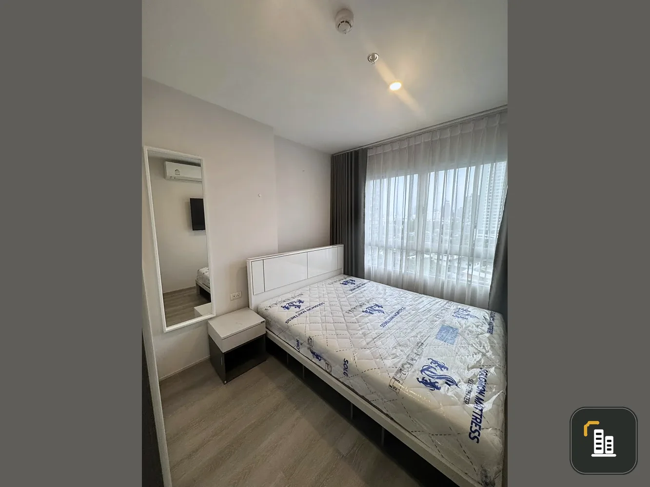 For rent: Elio Sathorn Wutthakat, ready to move in, fully furnished, spacious room, reserve now.