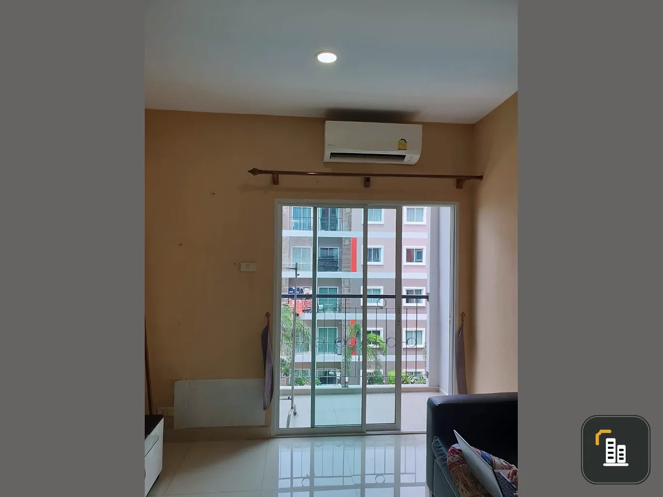 For sale: CC Condominium 2, 1 bedroom, 1 bathroom, 4th floor, fully furnished, reserve now.