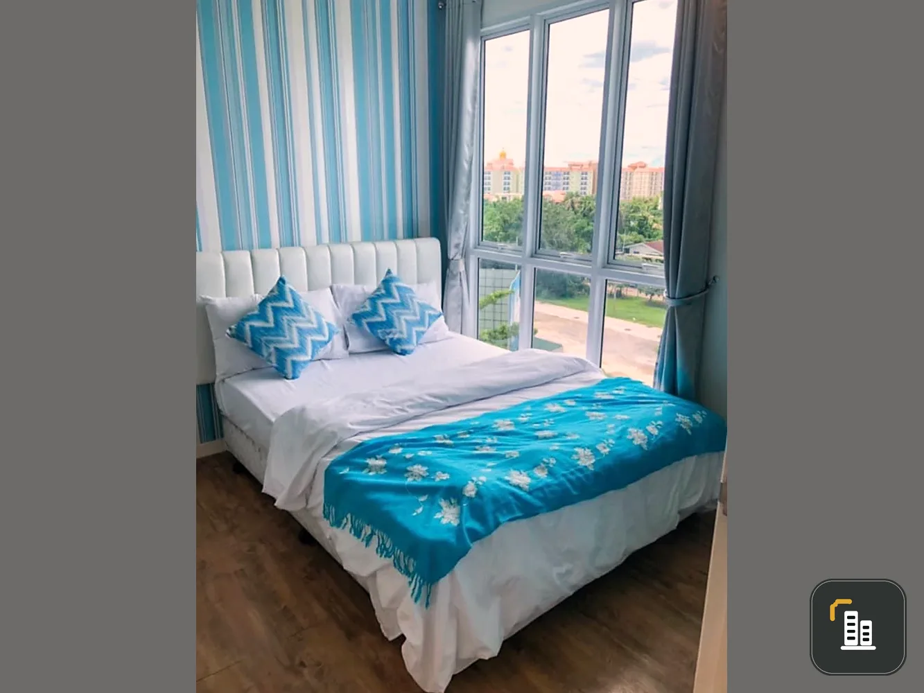 For sale: Neo Condo Sea View Pattaya @Jomtien, 1 bedroom, 1 bathroom, fully furnished, with beautiful wallpaper. Don't miss out!
