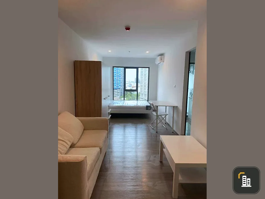 For rent: Regent Home Wutthakat, appliances + furniture, complete, ready to move in.