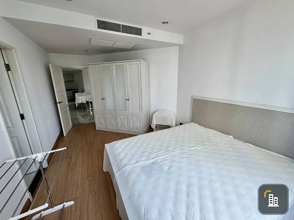 Condo for rent!! Supalai Wellington, 14th floor, Building B, swimming pool view. Beautiful room, fully furnished, great price, ready to move in. Reser