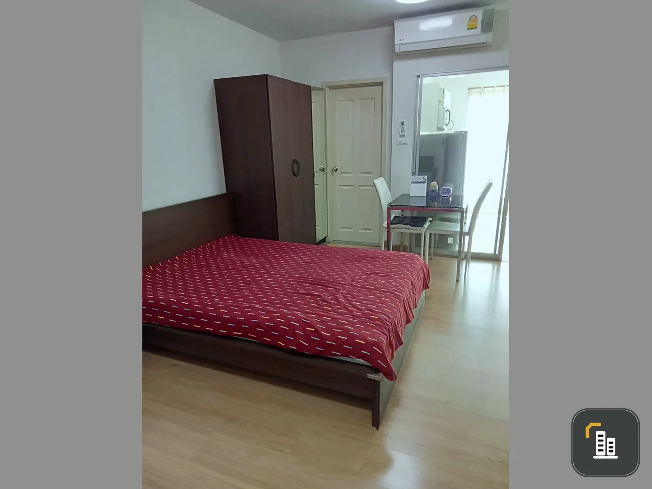 For rent: Supalai Vista Sriracha - Laem Chabang Port Intersection, high floor studio room, swimming pool view, Pattaya, Bang Lamung, cool weather all