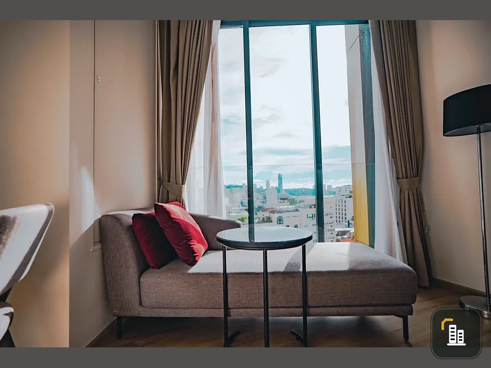 For rent: EDGE Central - Pattaya. Nice room, good location, convenient transportation, beautiful sea view. Hurry and reserve now!