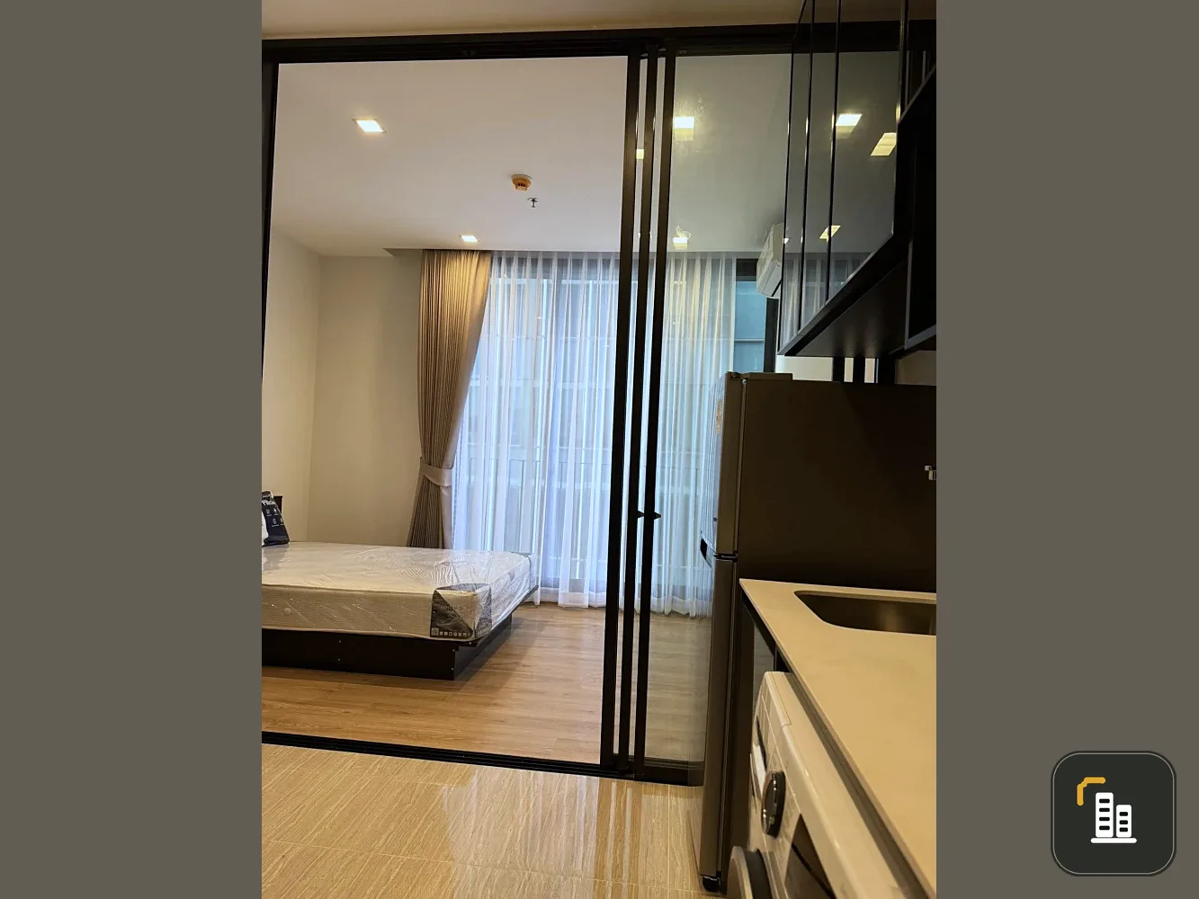 For rent condo Noble Around Ari, ready to move in, well separated, great price, hurry and reserve now, don't miss out!