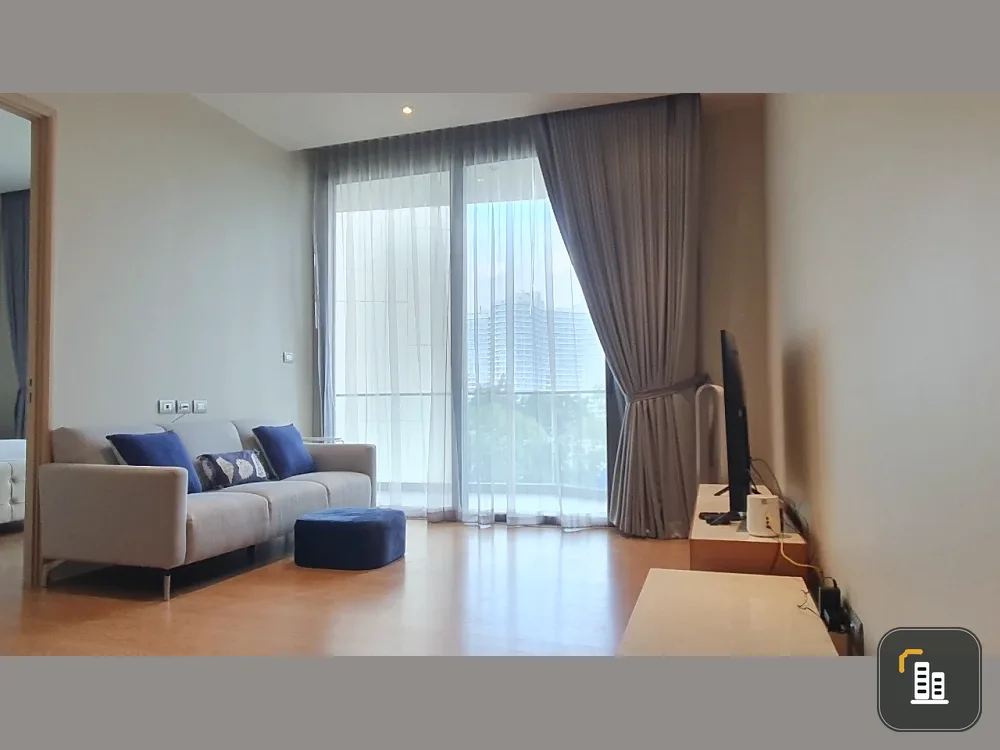 For rent: Magnolias Waterfront Residences (Icon Siam), 2nd floor, stunning river view, fully furnished, nice to live in, reserve now.