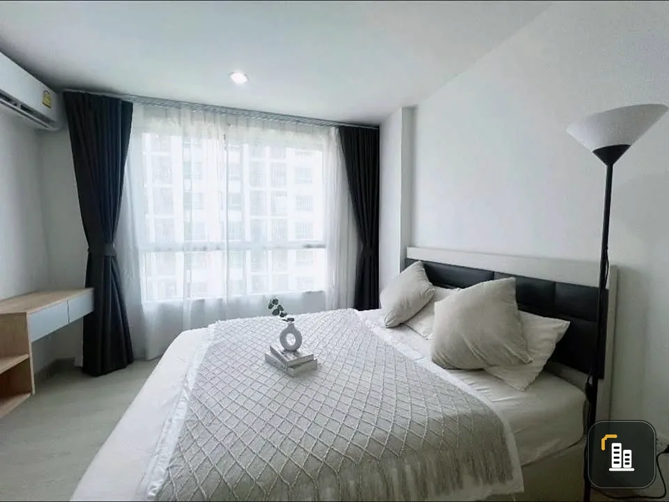 For sale: The Niche id Rama 2, Phase 2, 5th floor, pool view, interior space is well-divided. Interested? Reserve now!