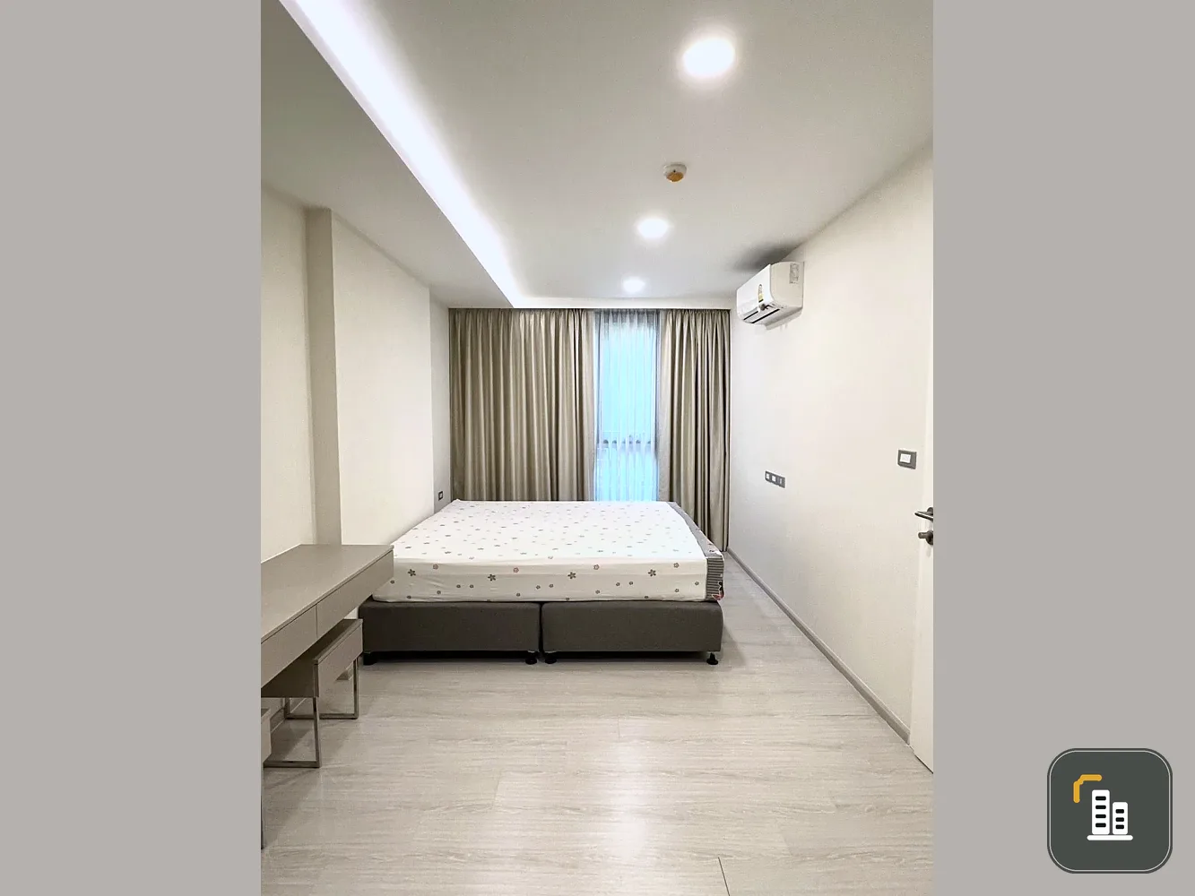 Urgent sale!! Condo Vtara Sukhumvit 36, 1st floor, Building A, beautiful unit, fully furnished, ready to move in immediately. Reserve now!!
