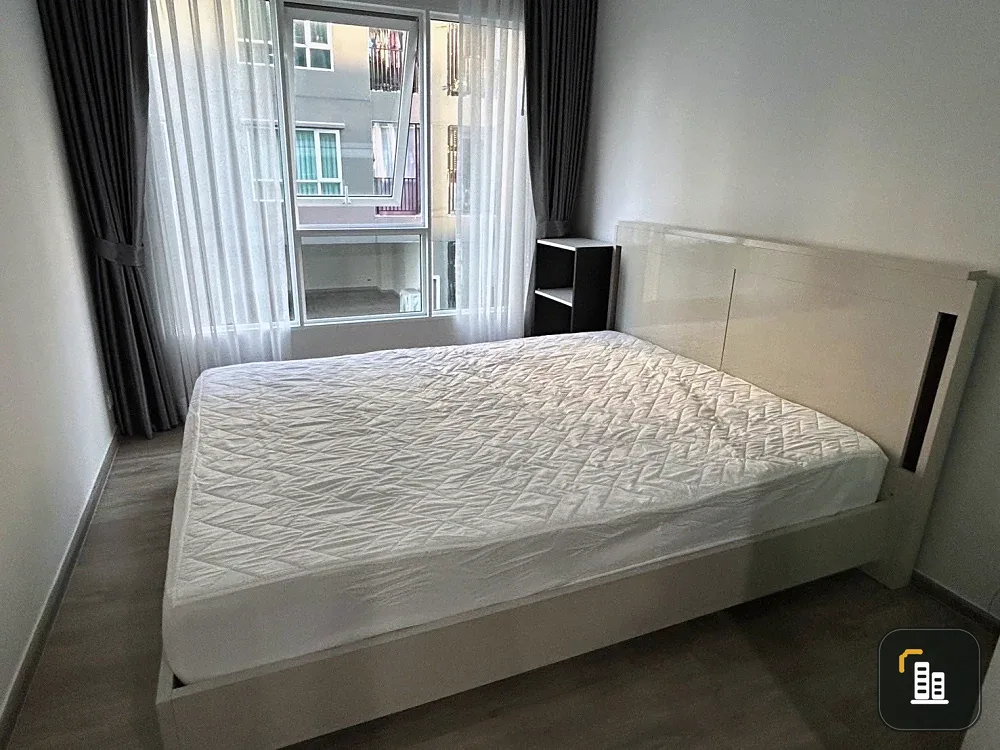 For sale: RYE Talat Phlu, 4th floor, separate room, fully furnished, reserve now!