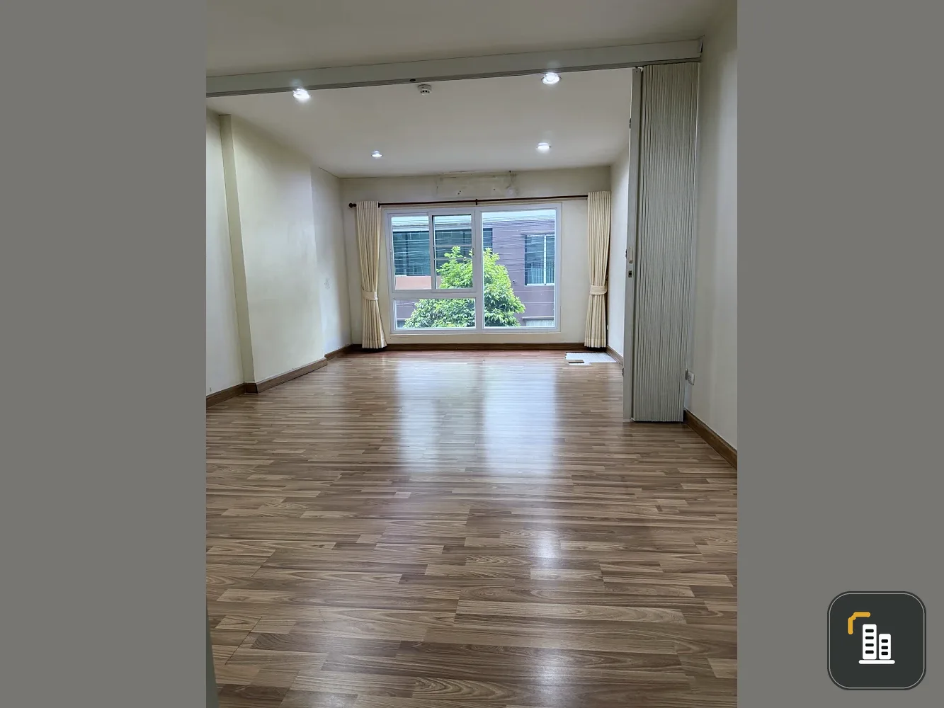For sale: Regent Home 9 Sukhumvit 64, 1 bedroom, 1 bathroom, plenty of usable space, good location, convenient transportation, don't miss it.