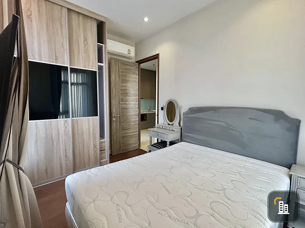 For rent!! Mayfair Place Condo, Sukhumvit 50, 5th floor, Building A, beautiful room, stunning view, ready to move in. Reserve now!!
