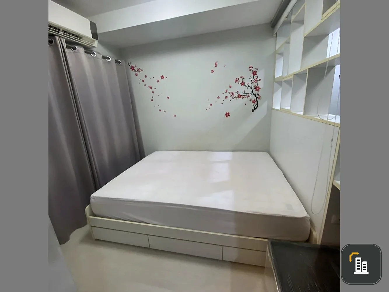 For sale: The Log 3 Sukhumvit 101/1, studio room, 2nd floor, fully furnished, reserve now!