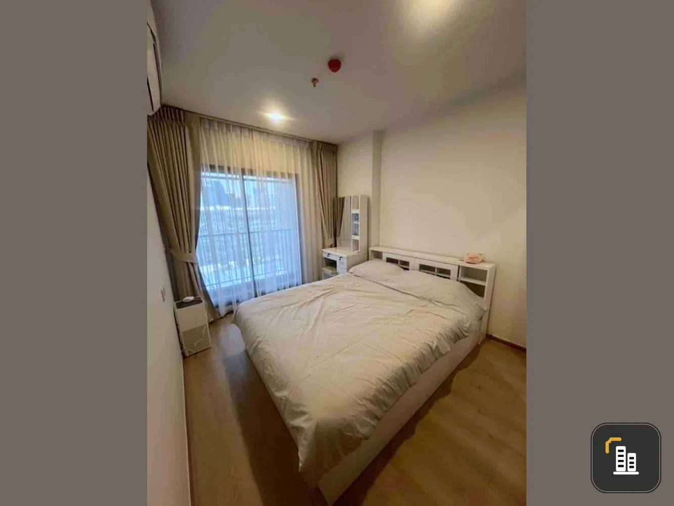 For sale: Life Rama 4 - Asoke, 14th floor, spacious room, comfortable living, comes with complete decoration, reserve now.