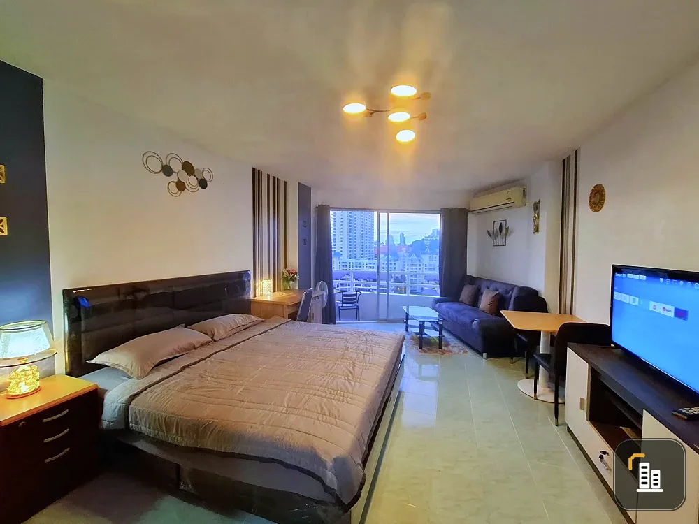 For rent: View Talay Jomtien Condominium 1-8, nice rooms, decorated in a cool tone, fully furnished, beautiful view, don't miss it.