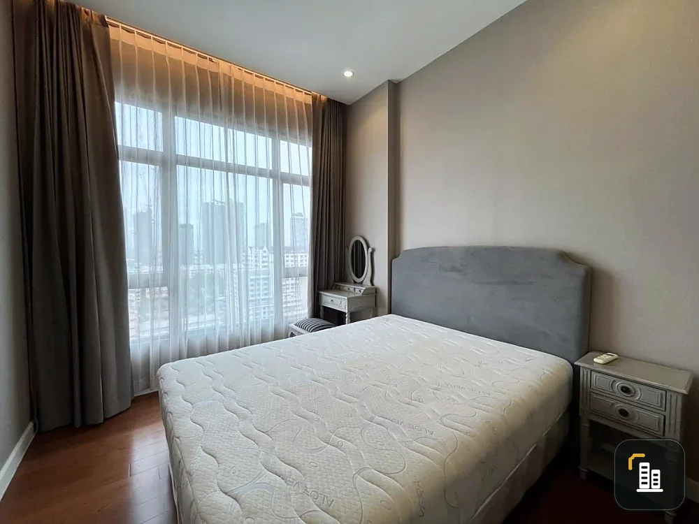 Condo for rent! Mayfair Place Sukhumvit 50, 12th Floor, Building B. Beautiful room, convenient transportation, great price. Reserve now!!