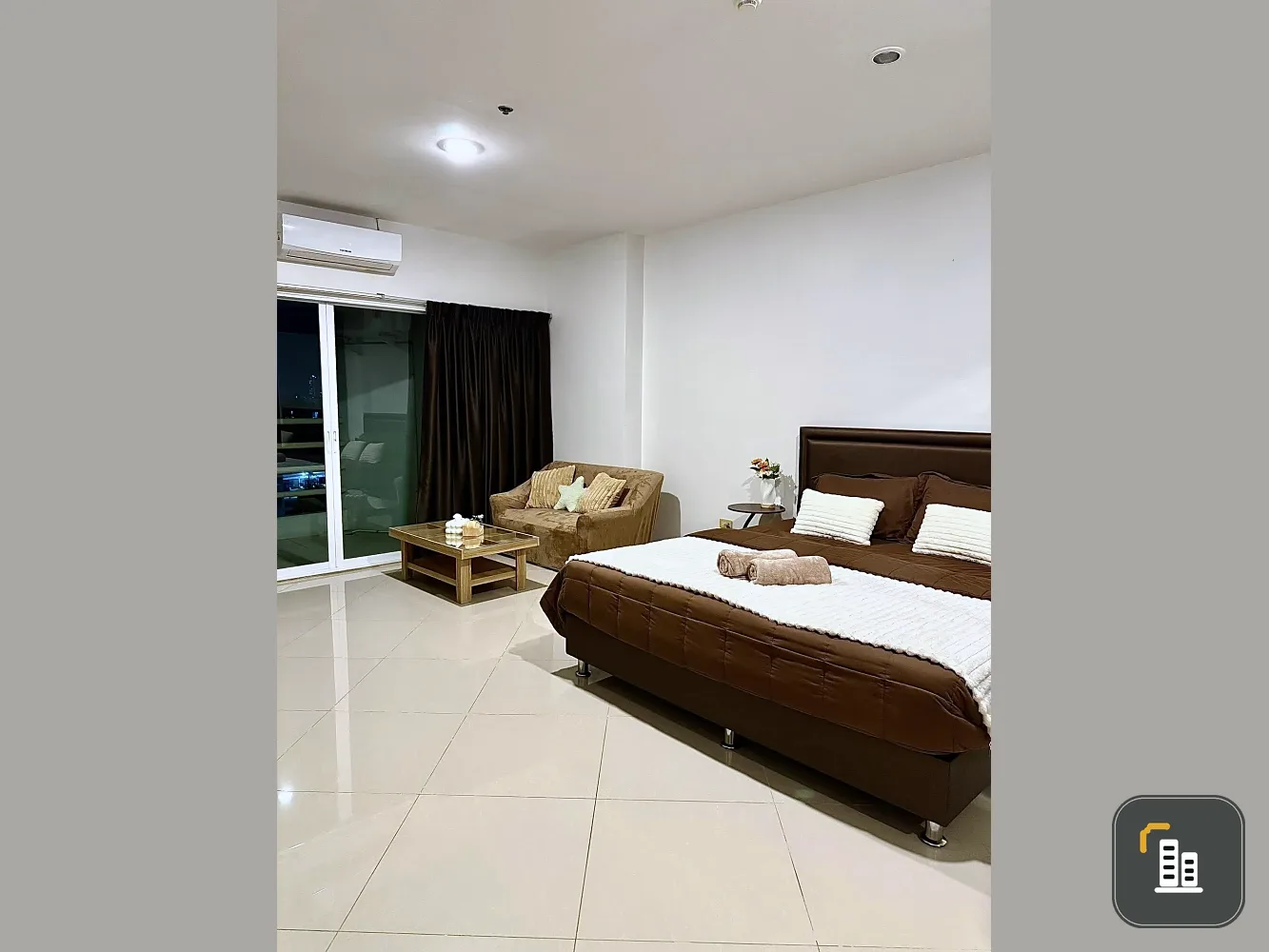 For rent View Talay Jomtien Condominium 1-8 Studio room, large living space, fully furnished, reserve now.
