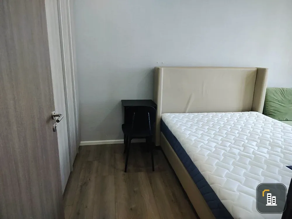 For rent!! Whizdom Essence Condo, 40th floor, beautiful room, fully furnished, ready to move in. Reserve now!!