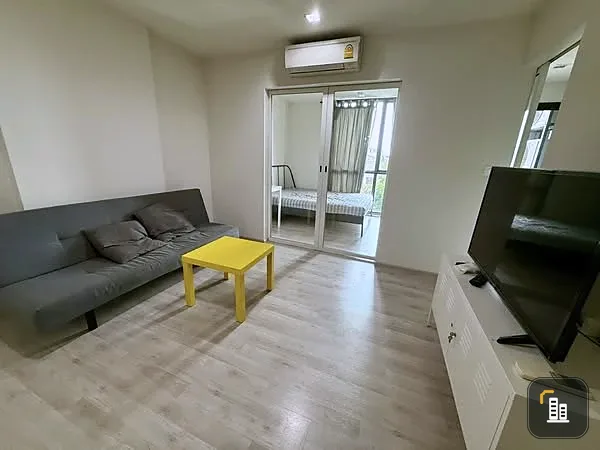 For sale or rent: Chambers Chan Lat Phrao-Wang Hin, 4th floor room with complete furniture and appliances. Reserve now!